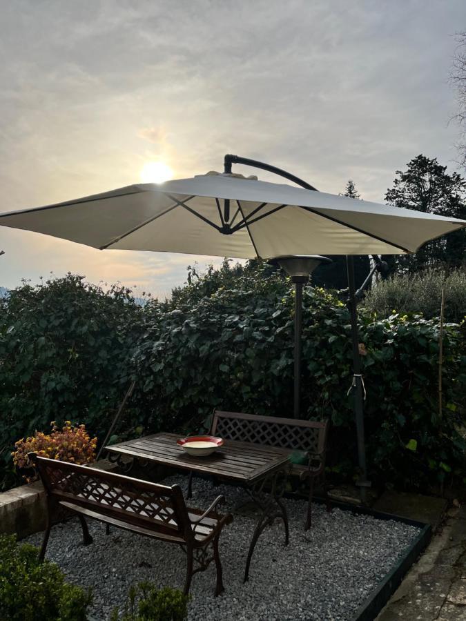 보르고 아 부기아노 Casa Del Pino B&B 외부 사진