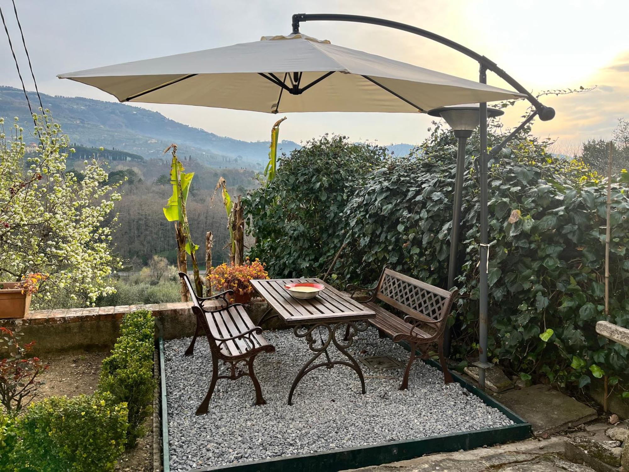 보르고 아 부기아노 Casa Del Pino B&B 외부 사진