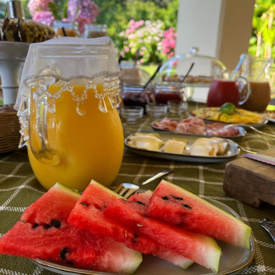 보르고 아 부기아노 Casa Del Pino B&B 외부 사진